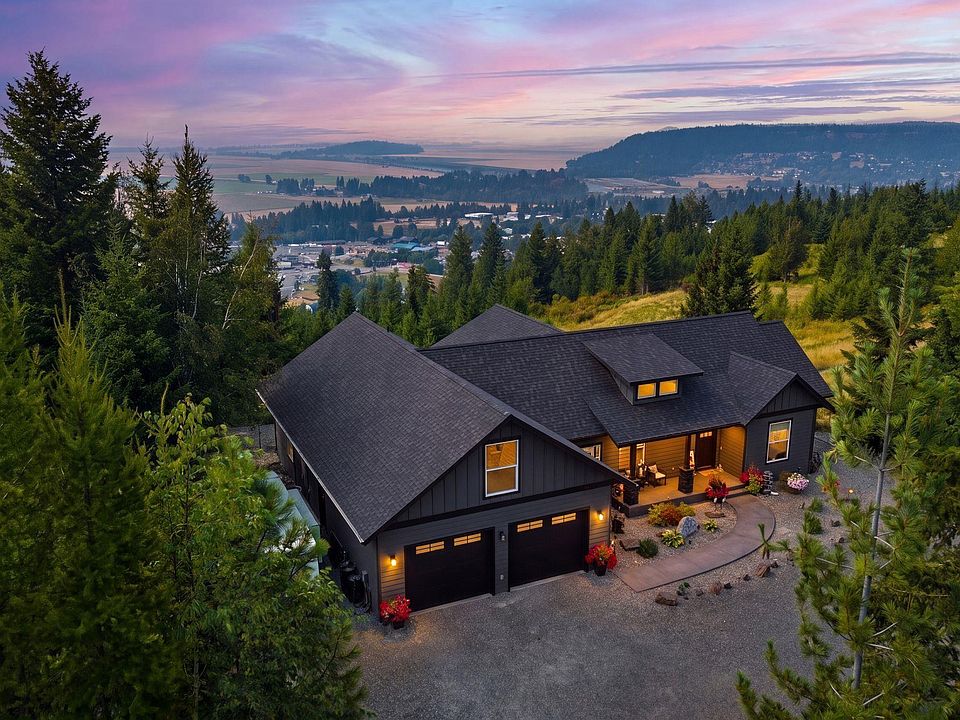 1st image of 455 Scenic Dr