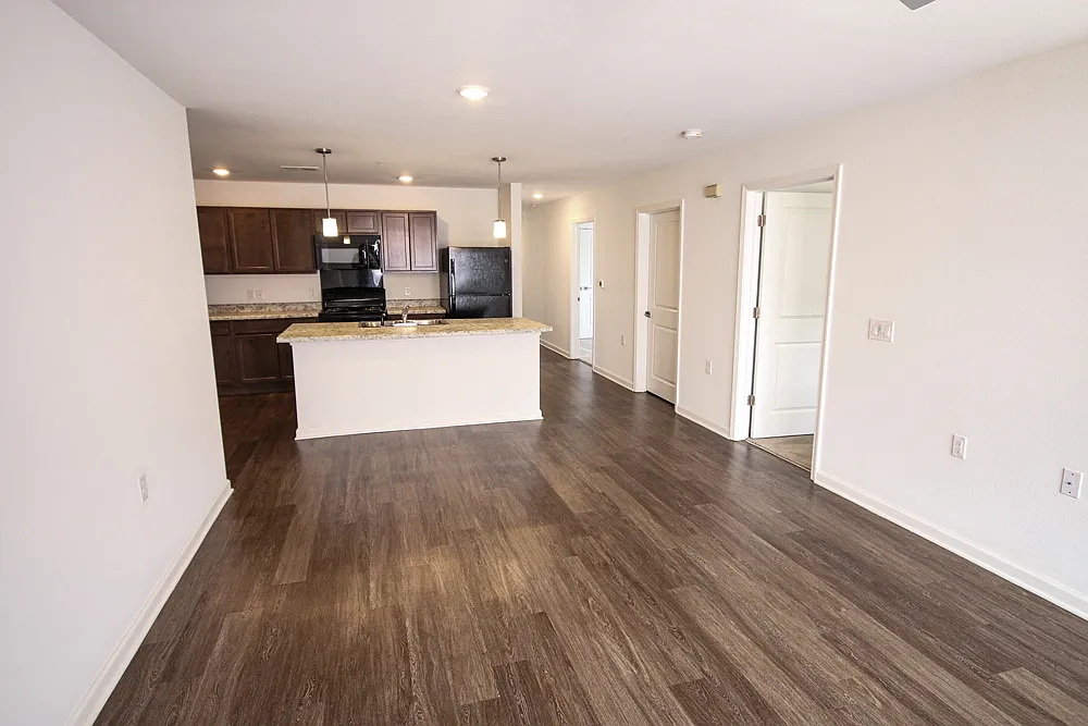 Windmiller Pointe — Photo 1