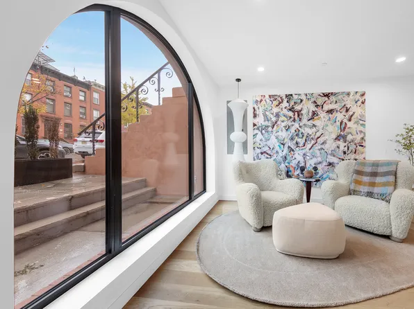 126 Washington Avenue image 6 of 25