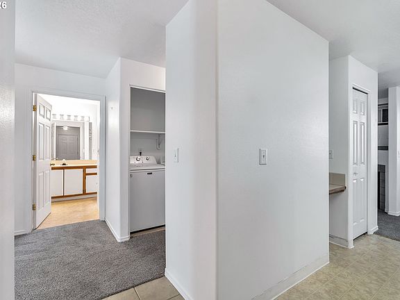 5th image of 4614 W Powell Blvd Unit 158