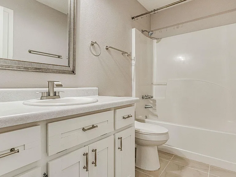 3420 Riverside Dr — Photo 31
