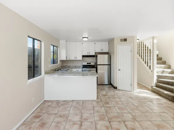 1172 Amador Ave, Seaside, CA 93955