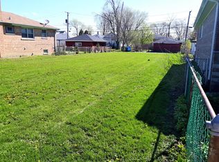 12613 S Wood St, Calumet Park, IL 60827