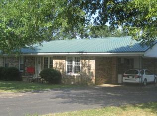 295 Doe Rd, Saltillo, TN 38370