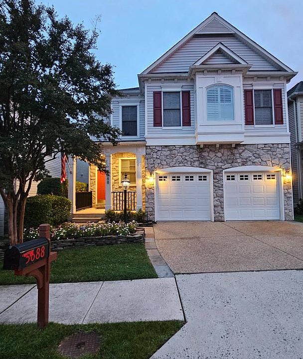 2nd image of 5688 Tower Hill Cir