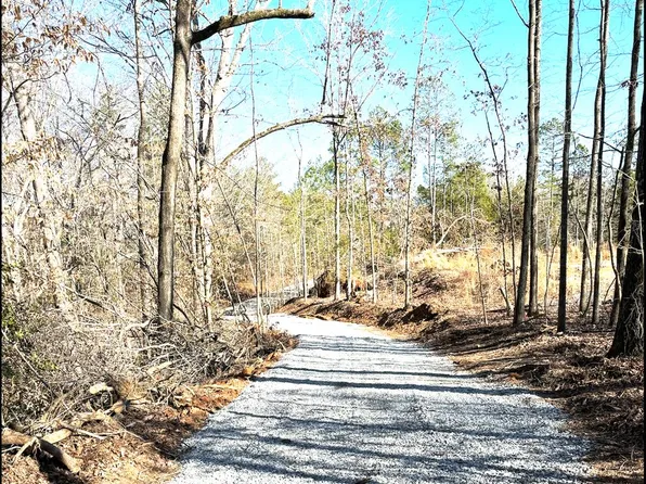 360 Lake Shore Dr, Iva, SC 29655