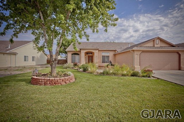 1st image of 633 Galena Dr