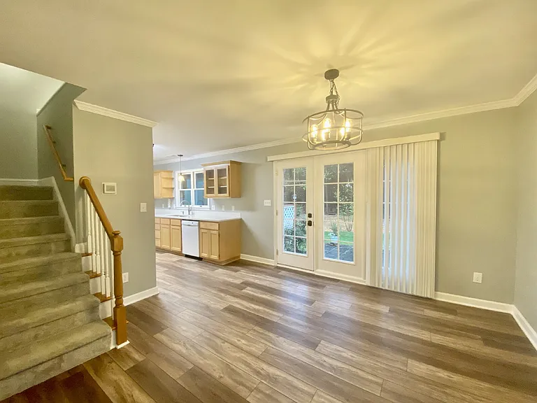 10115 Timberhitch Rd — Photo 4