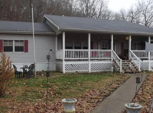 3194 Flat Rock Rd, New Castle, KY 40050