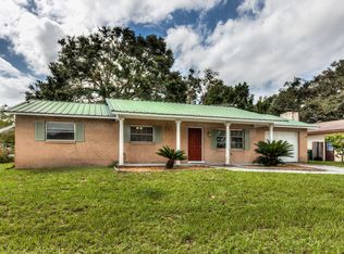 2712 S Dellwood Dr, Eustis, FL 32726