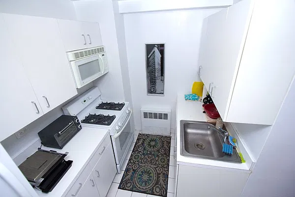 Rented by GoodRock Realty | media 21
