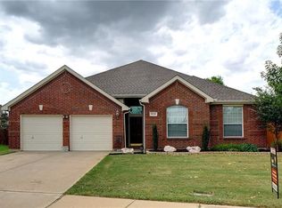 5016 Raisintree Dr, Fort Worth, TX 76244