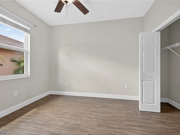 14214 Manchester Dr — Photo 15