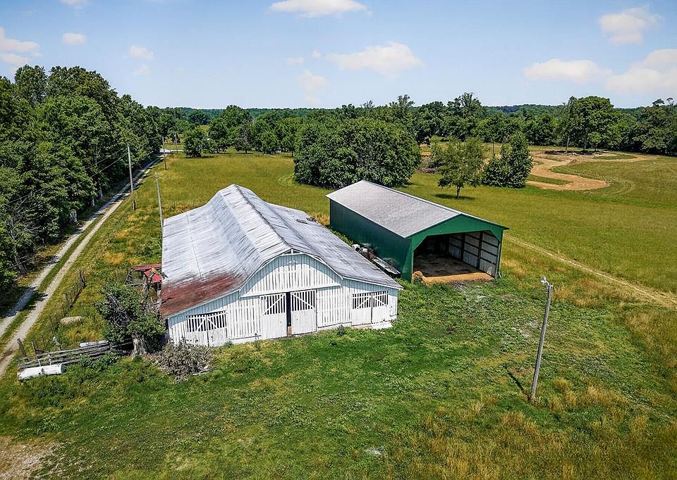 7th image of 8495 Baxter Rd