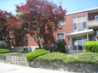 19 Jacqueline Rd APT C, Waltham, MA 02452