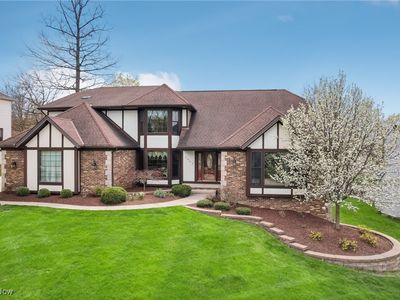 7643 Wilton Ln, North Royalton, OH, 44133