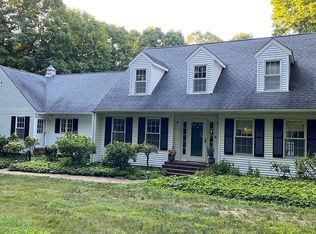 21 West Ln, South Salem, NY 10590
