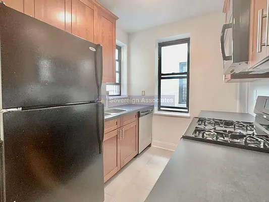 Rented by Sovereign Realty NYC | media 2
