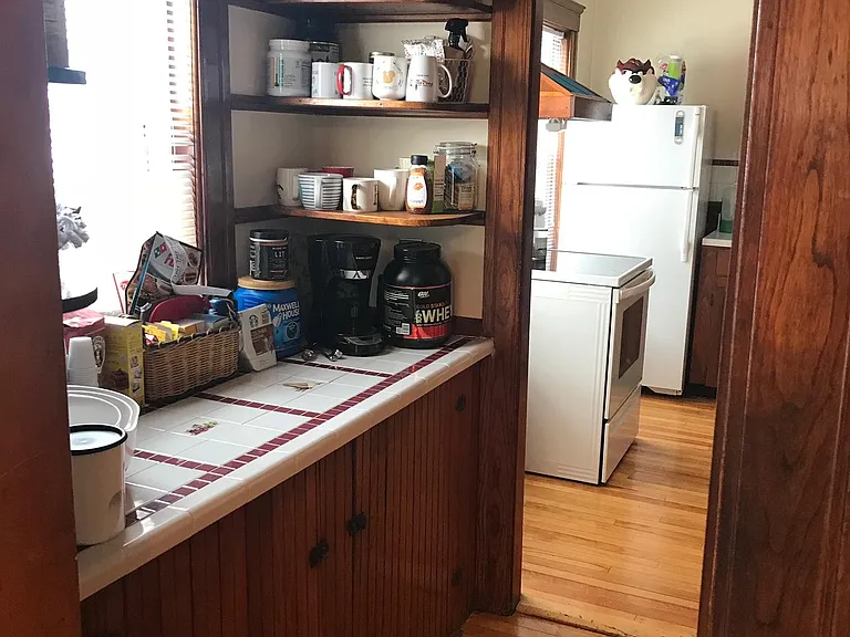 84 Bay State Rd — Photo 10