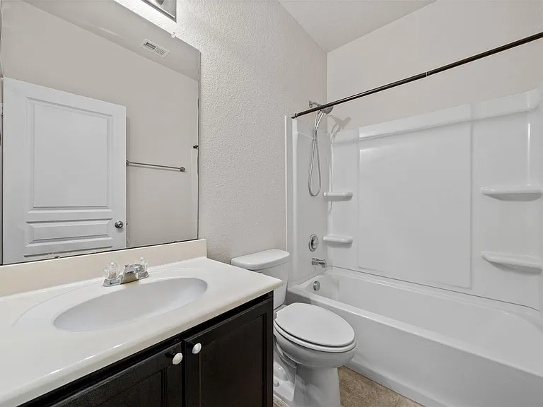 19603 Blue Pine Cir — Photo 17