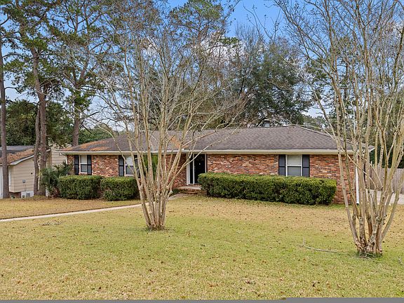 2nd image of 2701 Bedford Way #2701
