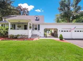 105 Riverview Ave, Washington crossing, PA 18977