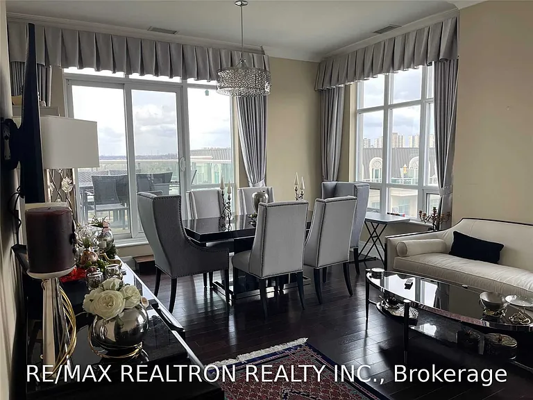 10 Bloorview Pl #1512 — Photo 2