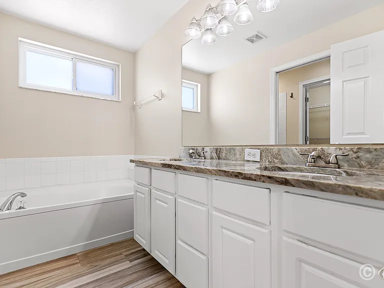 6447 Clair Shore Dr — Photo 25