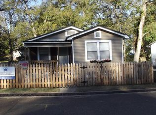 11 Oscar Ave, Natchez, MS 39120