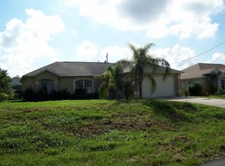 217 SW Ridgecrest Dr, Port Saint Lucie, FL 34953