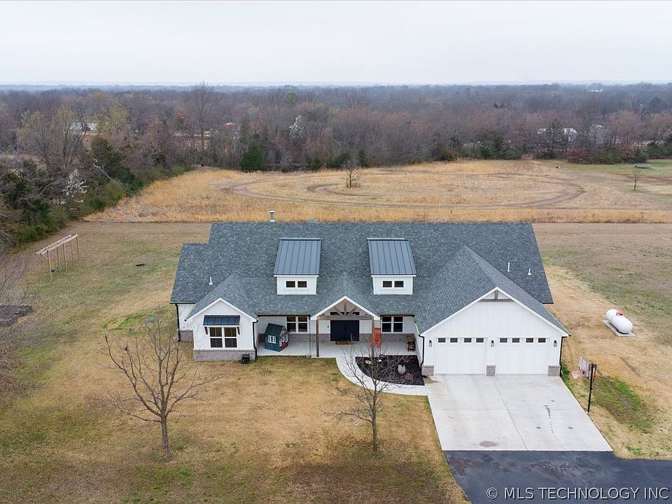 1st image of 32100 S 4180th Rd