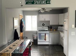 931 Deerfield Rd, Deerfield, IL 60015