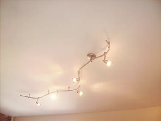 Rented by Perry Associates NYC Inc | media 34