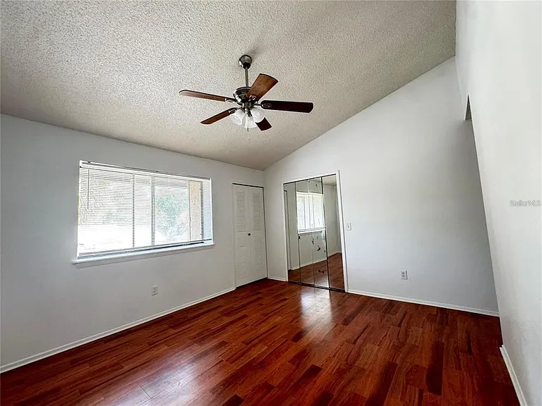 497 Club Dr — Photo 19
