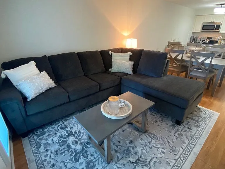 1 Brandy Lane Dr #103 — Photo 4