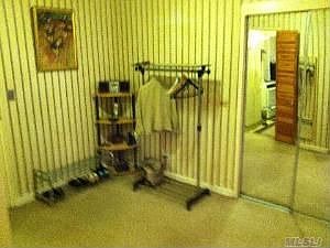 3rd image of 3325 92nd St APT 4K