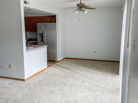 2nd image of 16736 Paxton Ave