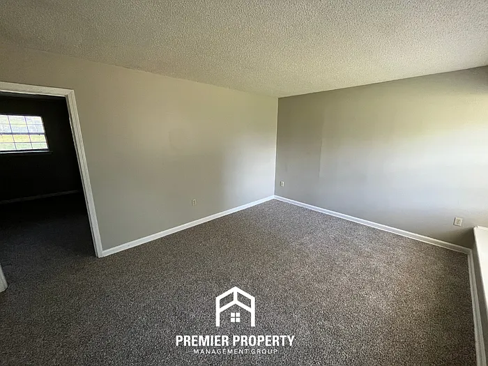 4289 Cottonwood Rd — Photo 3