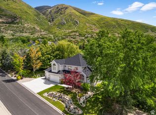 2016 E Graystone Ln S, Draper, UT 84020