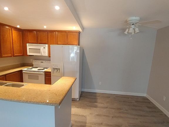 4th image of 432 Edgehill Ln Unit 173