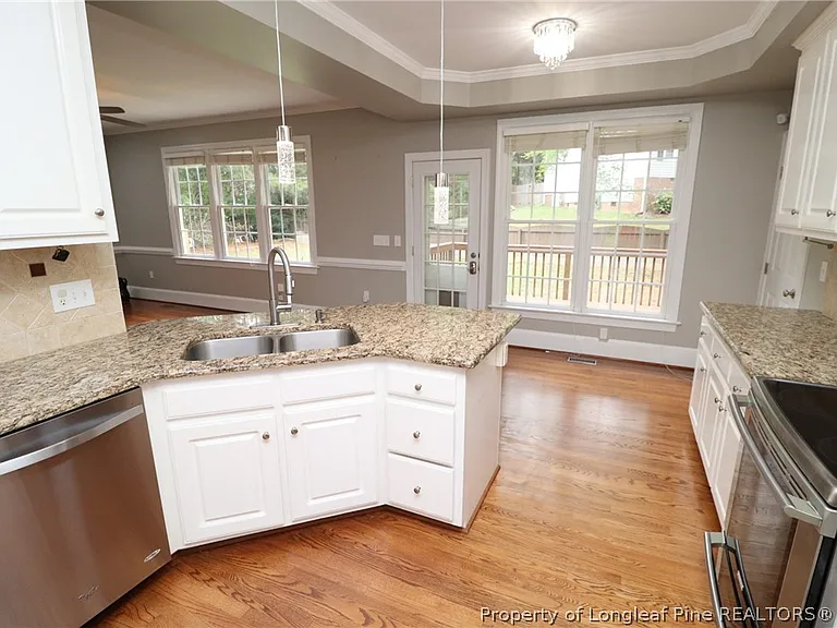 108 Highland Springs Ln — Photo 12