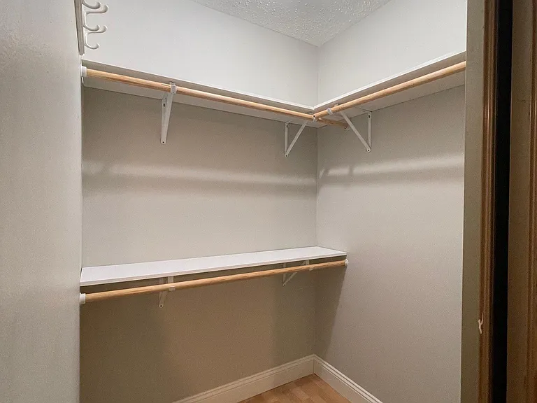 1373 Heritage Lndg — Photo 31