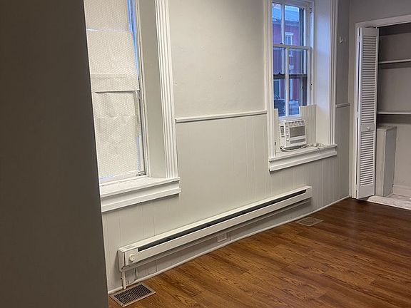 2nd image of 29 N East St #1