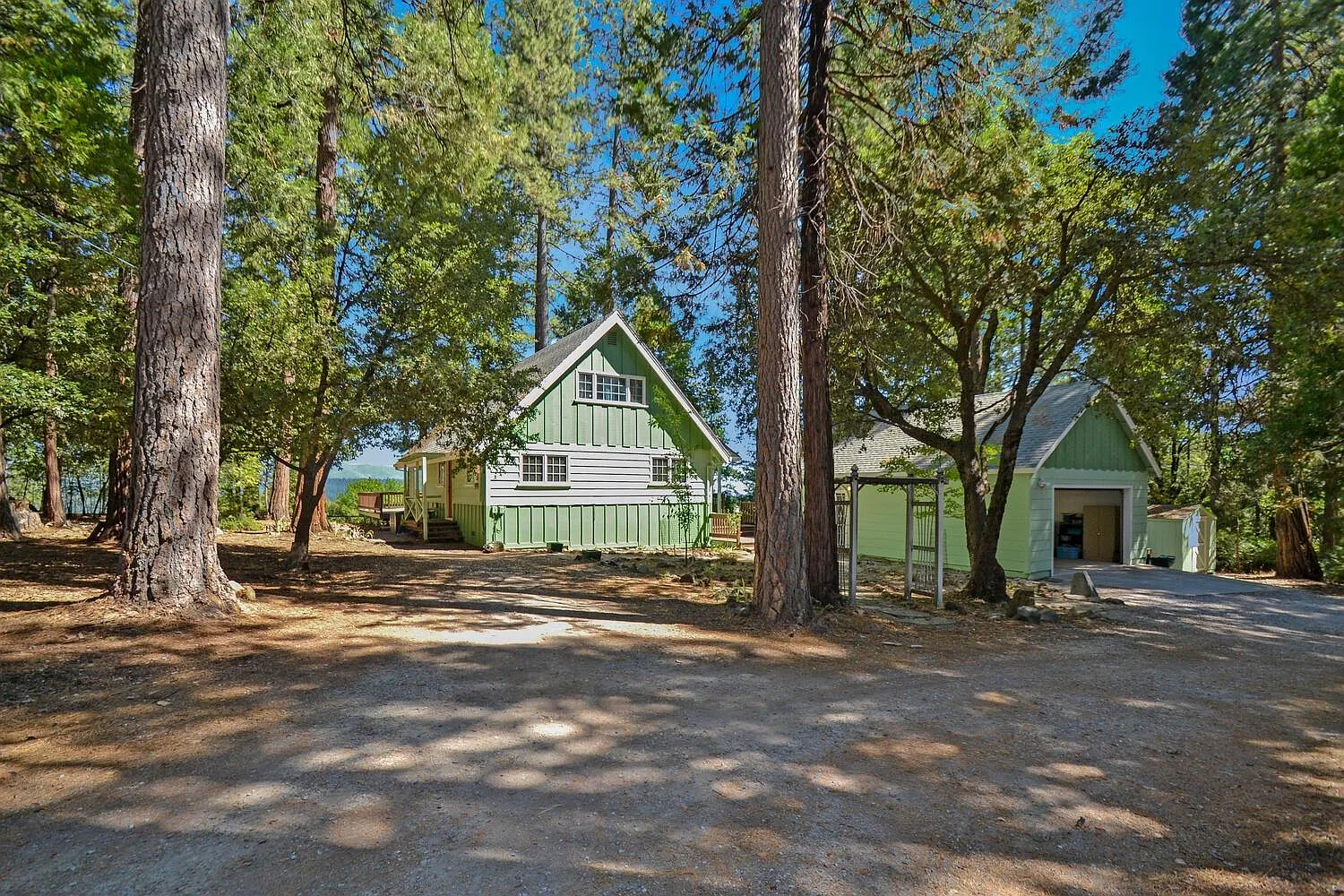 26850 Wagon Wheel Dr photo 1