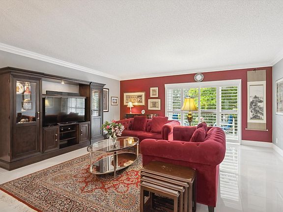 5th image of 111 S Hollybrook Drive #307