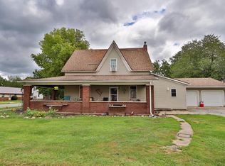 210 E Main St, Yeoman, IN 47997