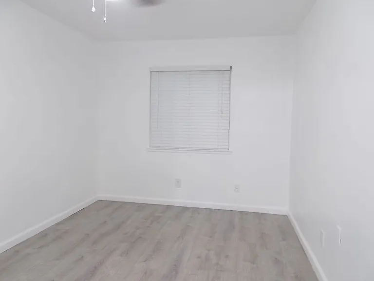 6208 Ilanos Ln — Photo 19