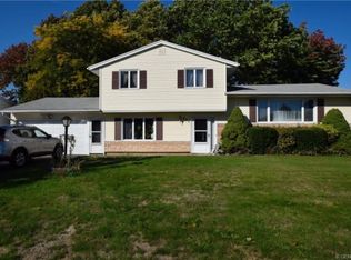 231 Kennedy Cir, Rochester, NY 14609