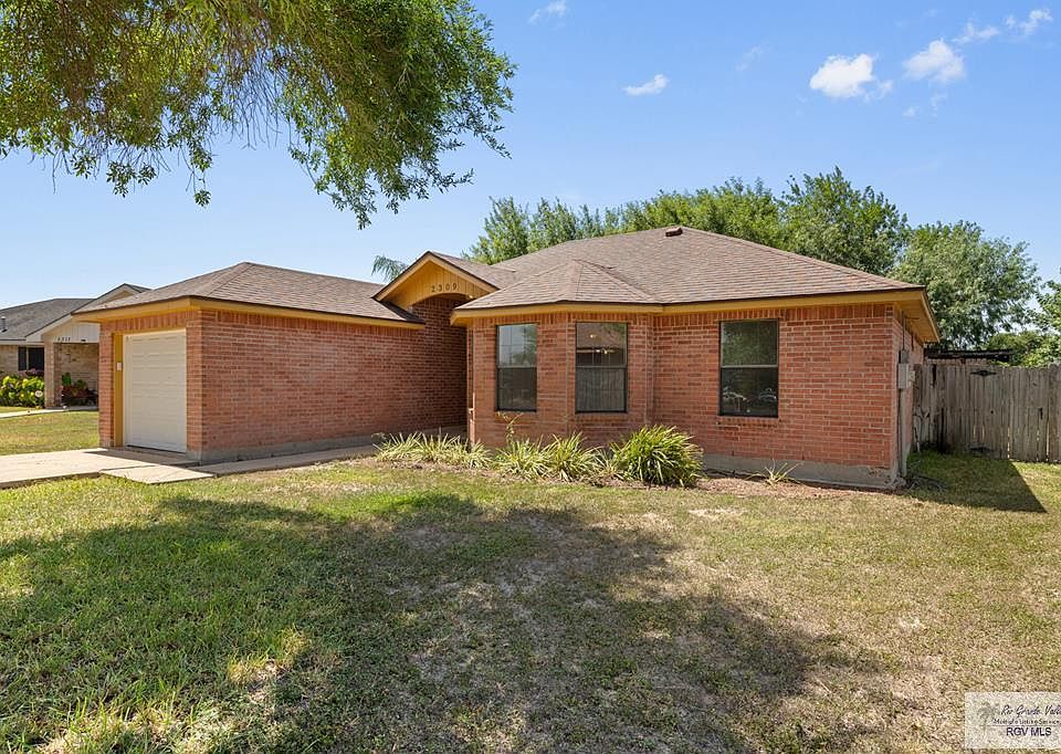 1st image of 2309 Rainbow Cir