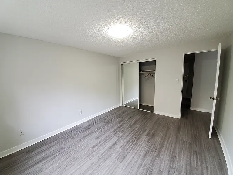 1115 4th Ave #103 — Photo 16